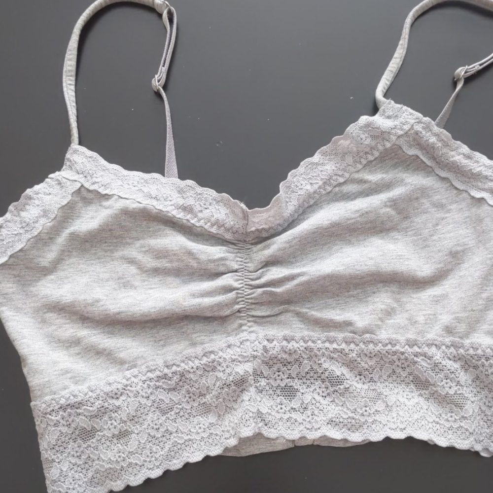DONATED 3/$15 Victoria's Secret bow back bralette